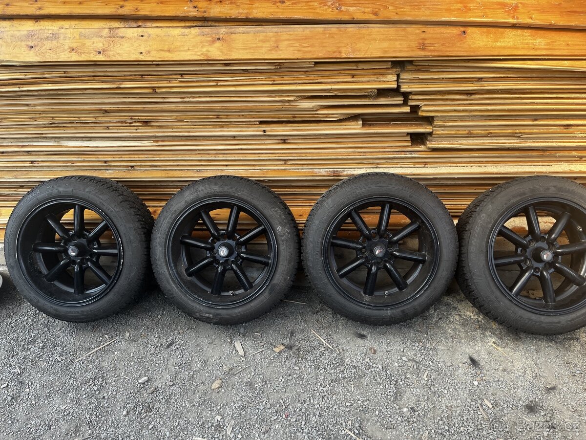Japan Racing R15 4x100 / 4x114,3 ET0