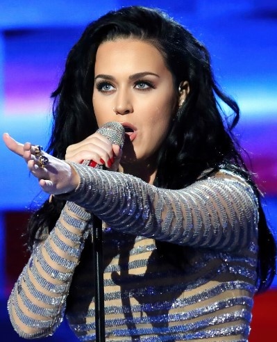 Katy Perry - Praha O2 Aréna 30.10.2025 - Stání