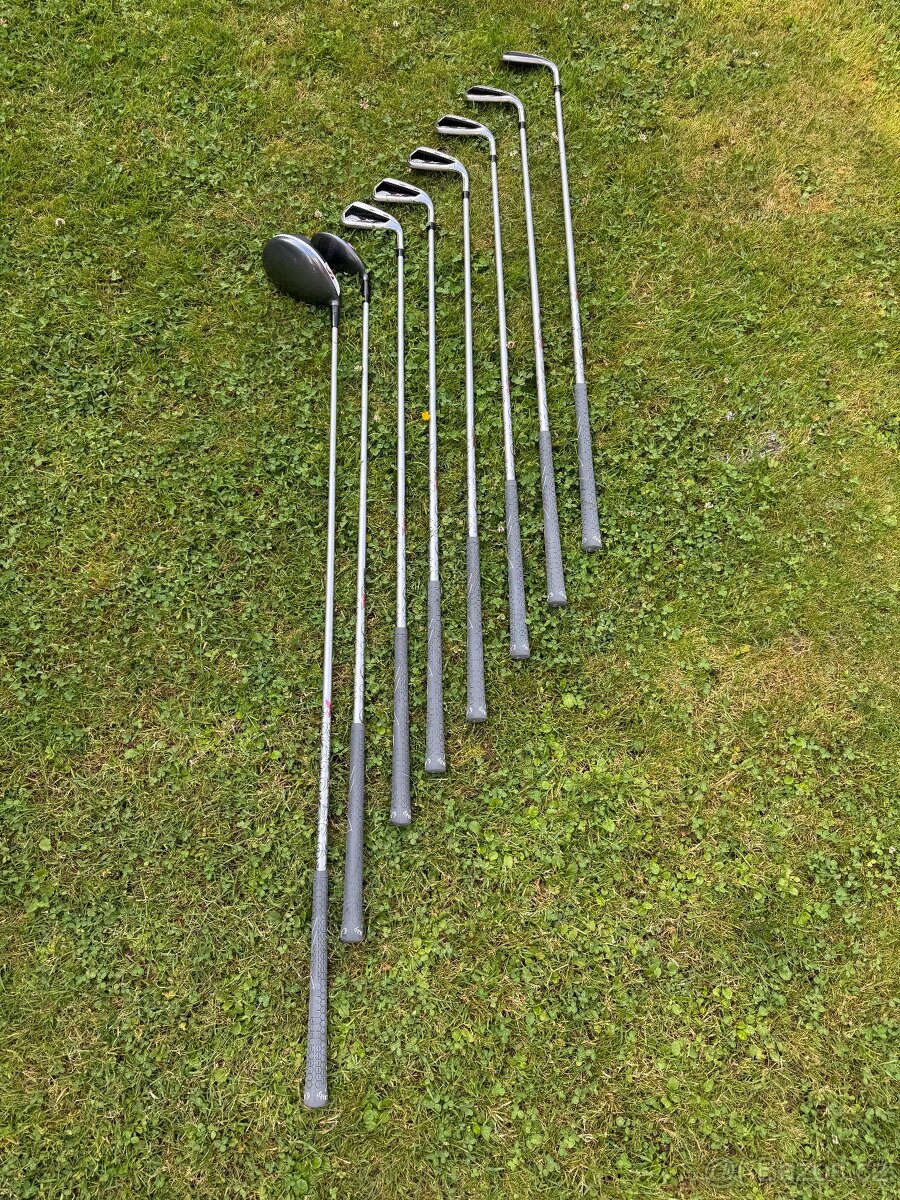 Dámský grafitový golfový set Callaway X Hot (8 ks).