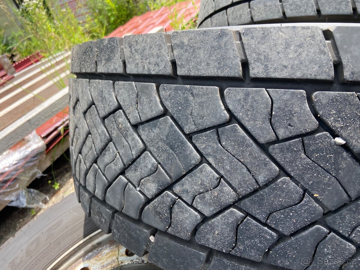 315/70R22,5 nové