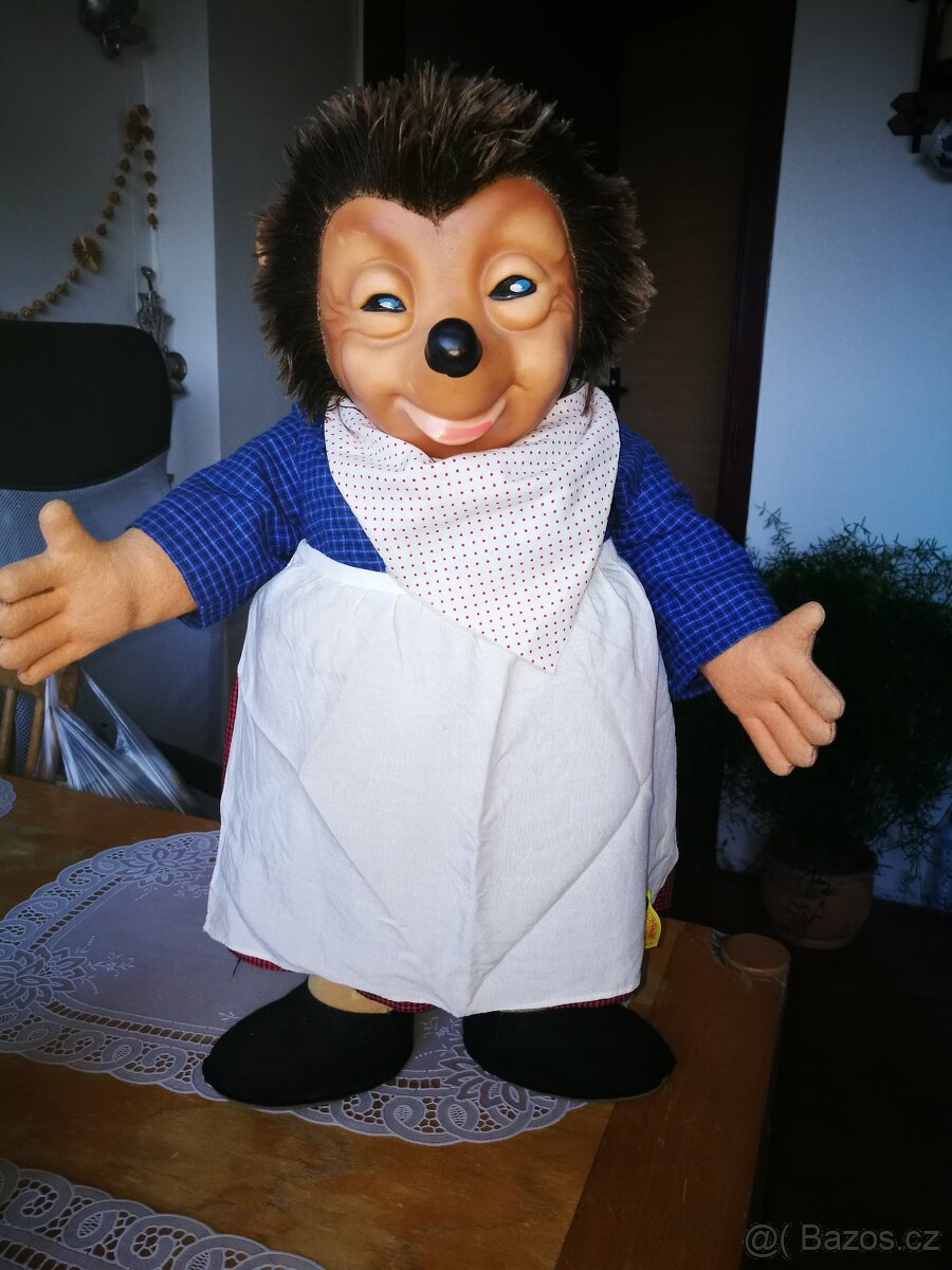 Stará hračka paní ježková Steiff