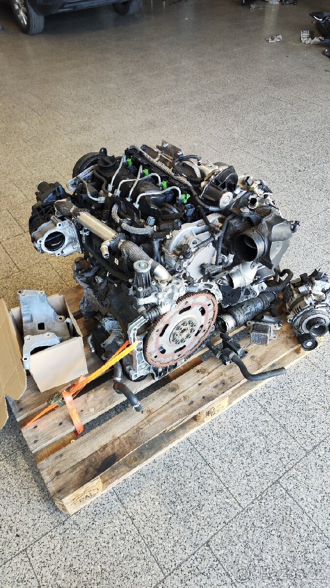 Motor Volvo XC90 D420T2 Mild-Hybrid
