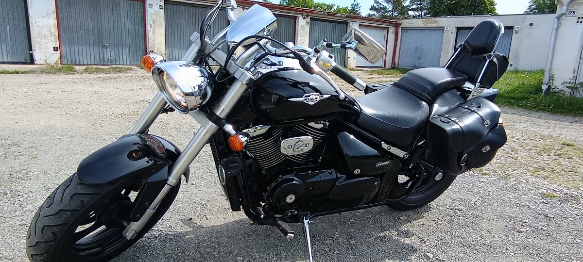 Suzuki Intruder m800