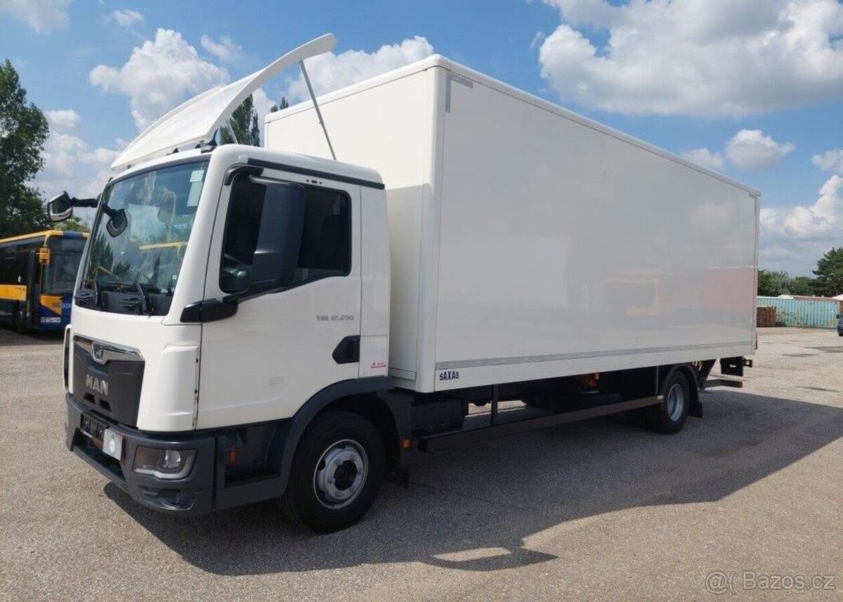 Prodám Skříň MAN TGL 12.250 BL CH 4x2
