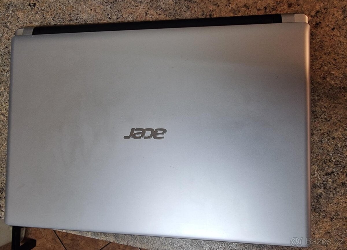 NTB Acer Aspire V5 Intel Celeron/8GB/500GB HDD/ Dotykové