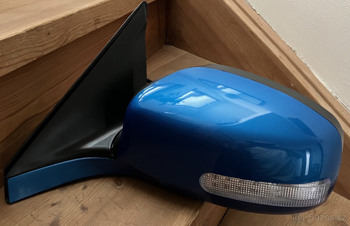 zpětné zrcátko Suzuki Swift