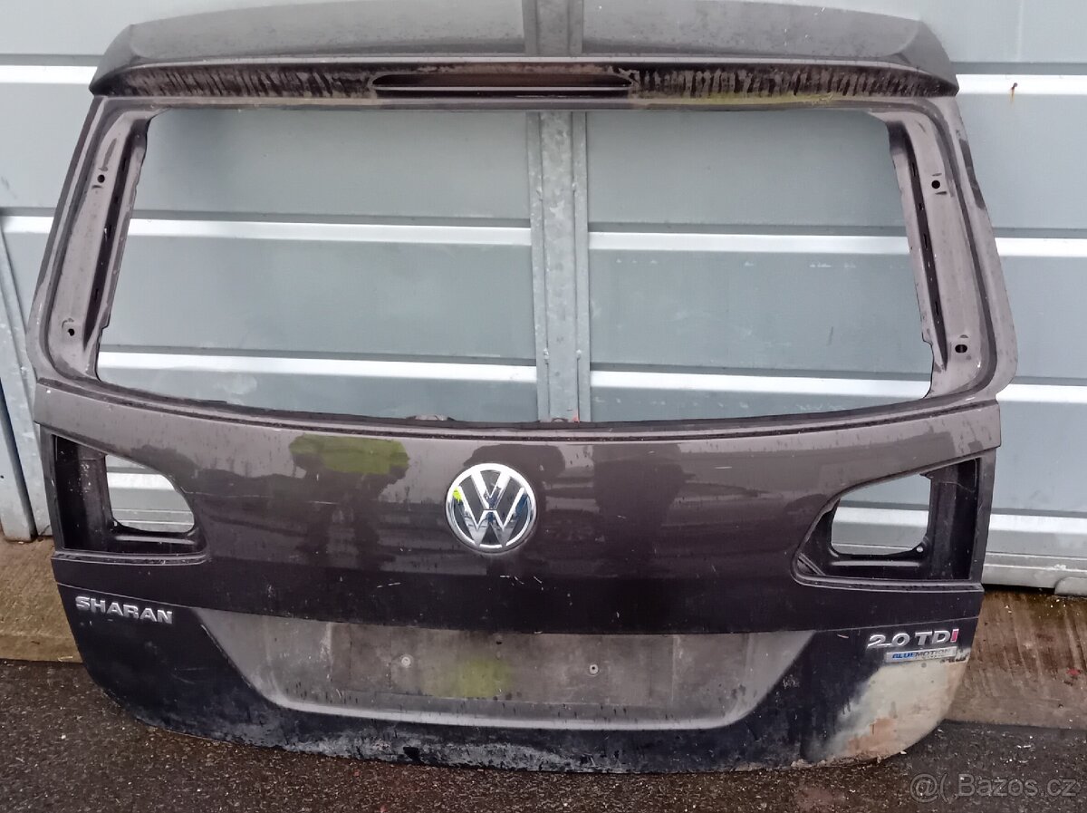 5. Dveře Volkswagen Sharan 2 2010 a výš