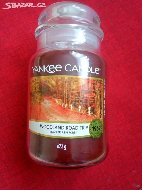 NOVÁ yankee candle woodland road trip 623G