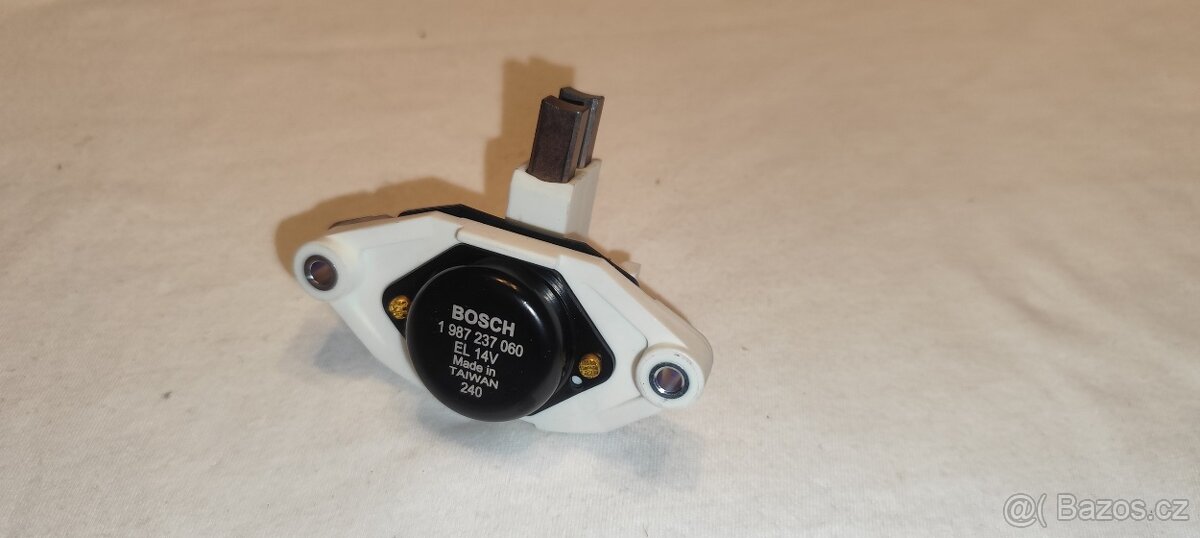 Regulátor napětí alternátoru Bosch 1987237060