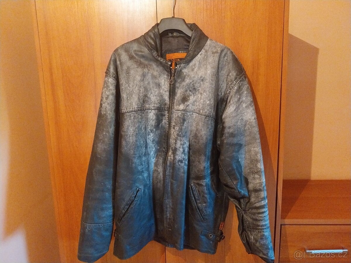 Kozena bunda veprovice vel 56, xl xxl