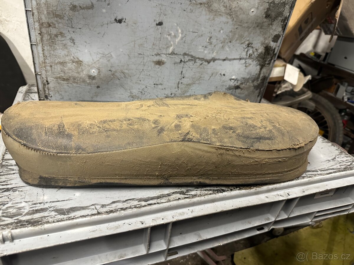 Sedlo jawa pionyr fichtl 20 21 23 05 555