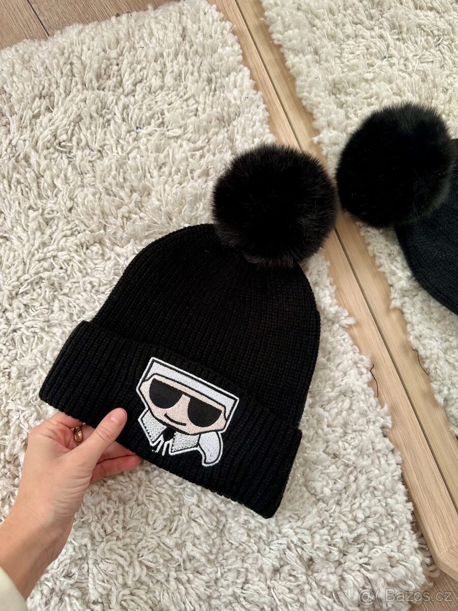 KARL LAGERFELD ZIMNÍ ČEPICE