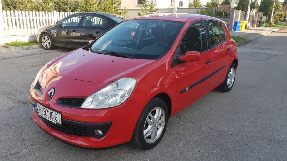 Renault Clio 1.2i 48kW 12/2009