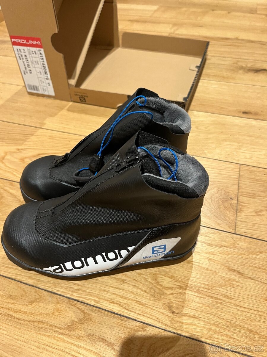 Detske bezecke boty Fischer Prolink JN Black/BLue 33.5