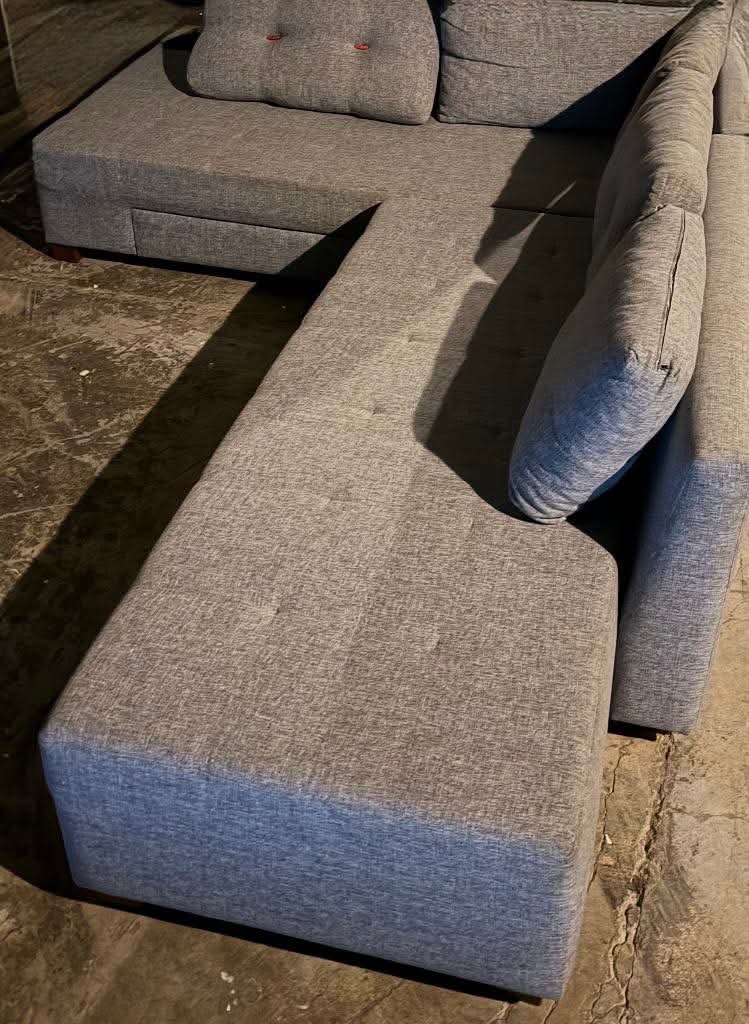 Gauč / sedačka / pohovka