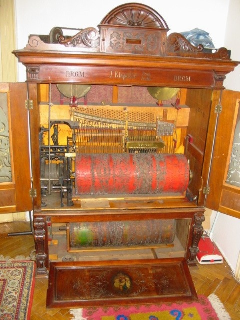 Orchestrion