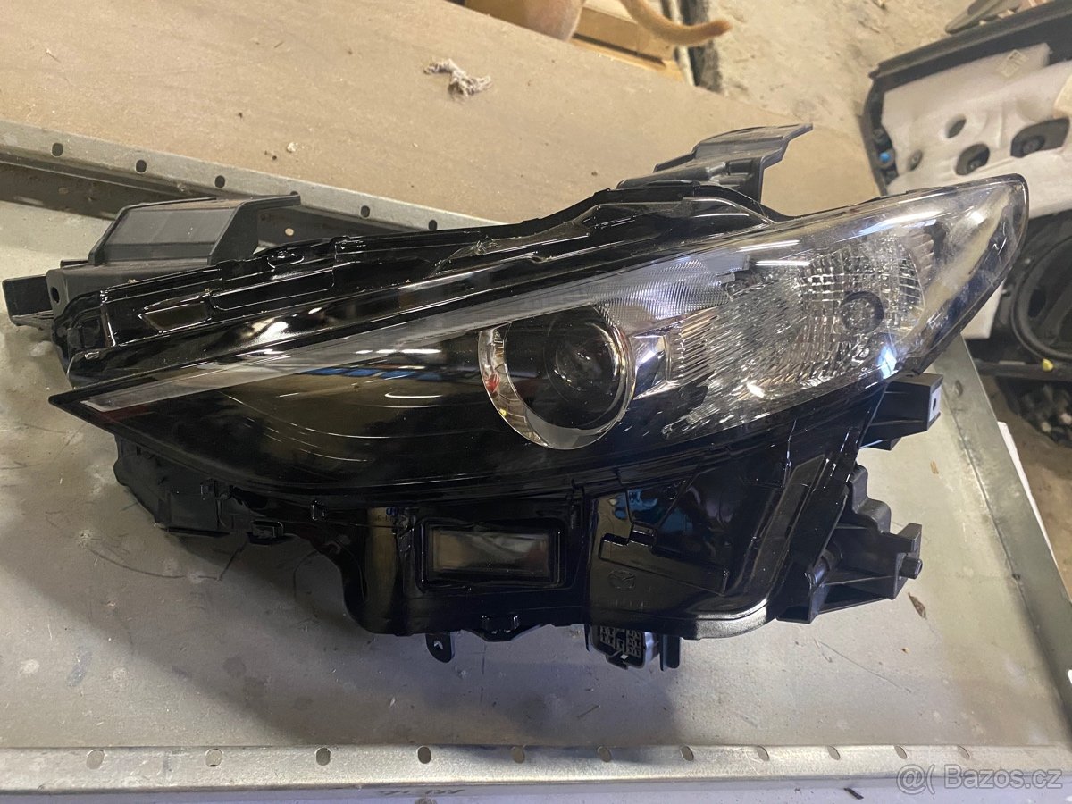 LP světlo Mazda CX3 2019 full led