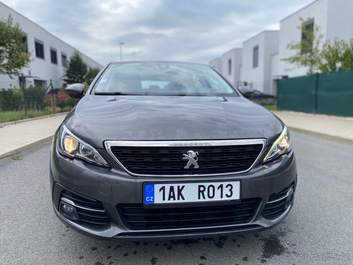 Peugeot 308 2021 rok