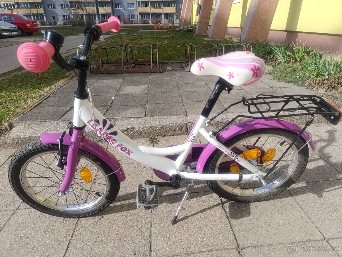 Dětské dívčí kolo 16