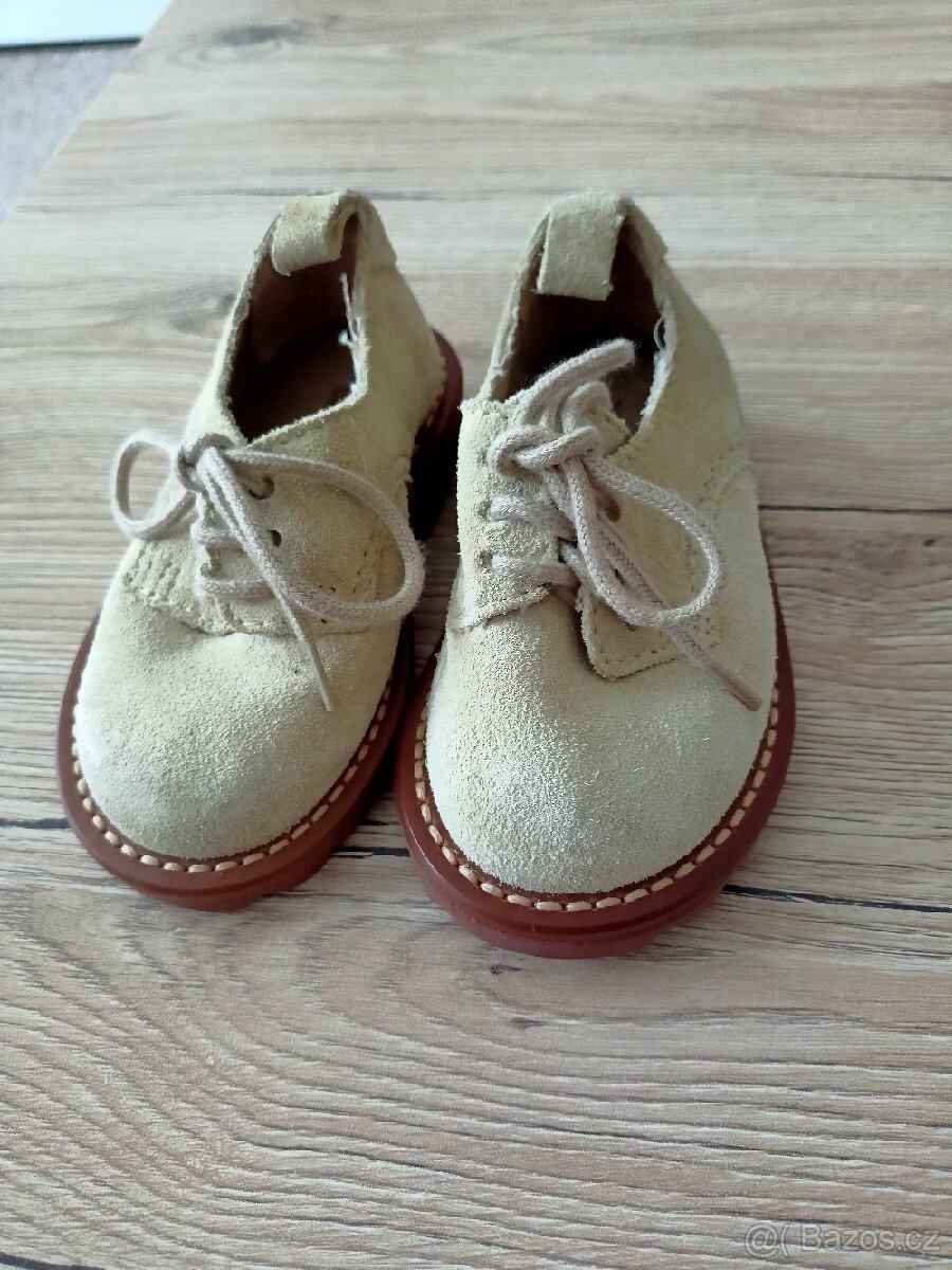 Dětské boty, velikost 20