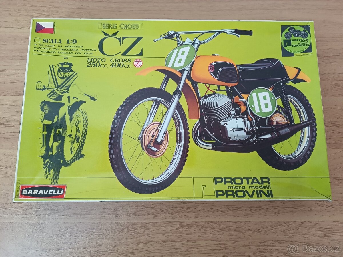 Model ČZ 250 "žluťák" moto cross Protar 1:9 (nesložený)