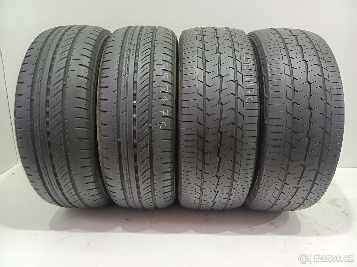 Letní pneu 225/55/17C Toyo + Nokian