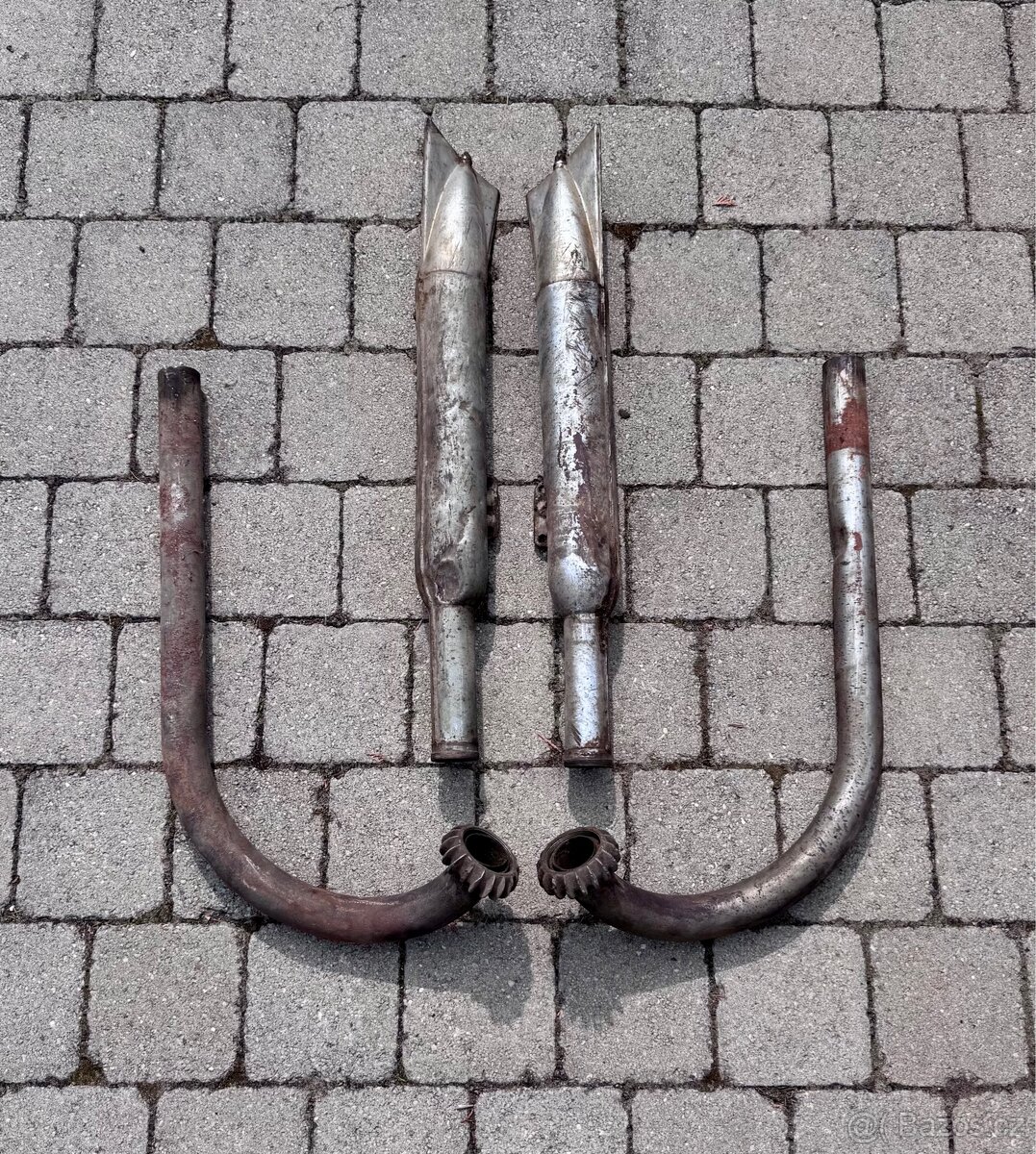 Jawa 250 perak - výfuky