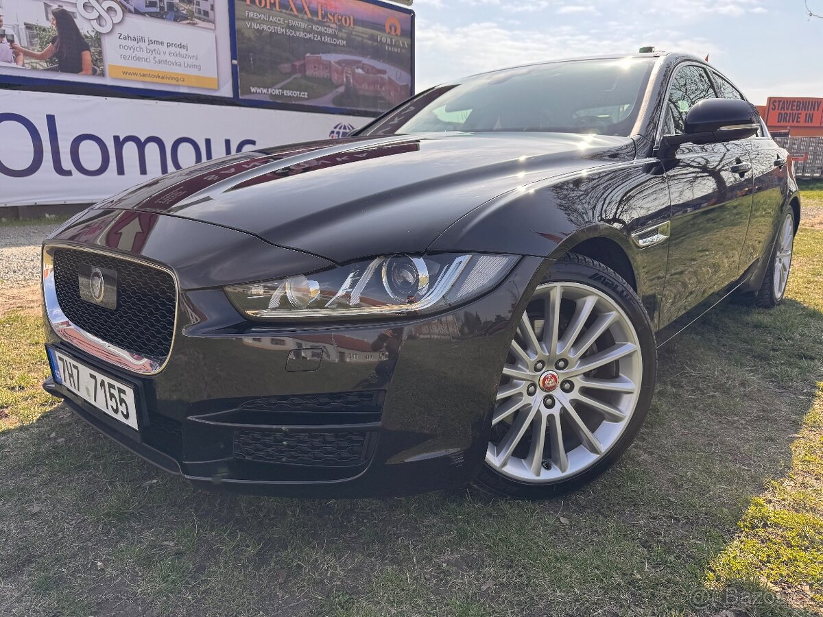 Jaguar XE 132kw, 2016 HSE max vybava 19” alu