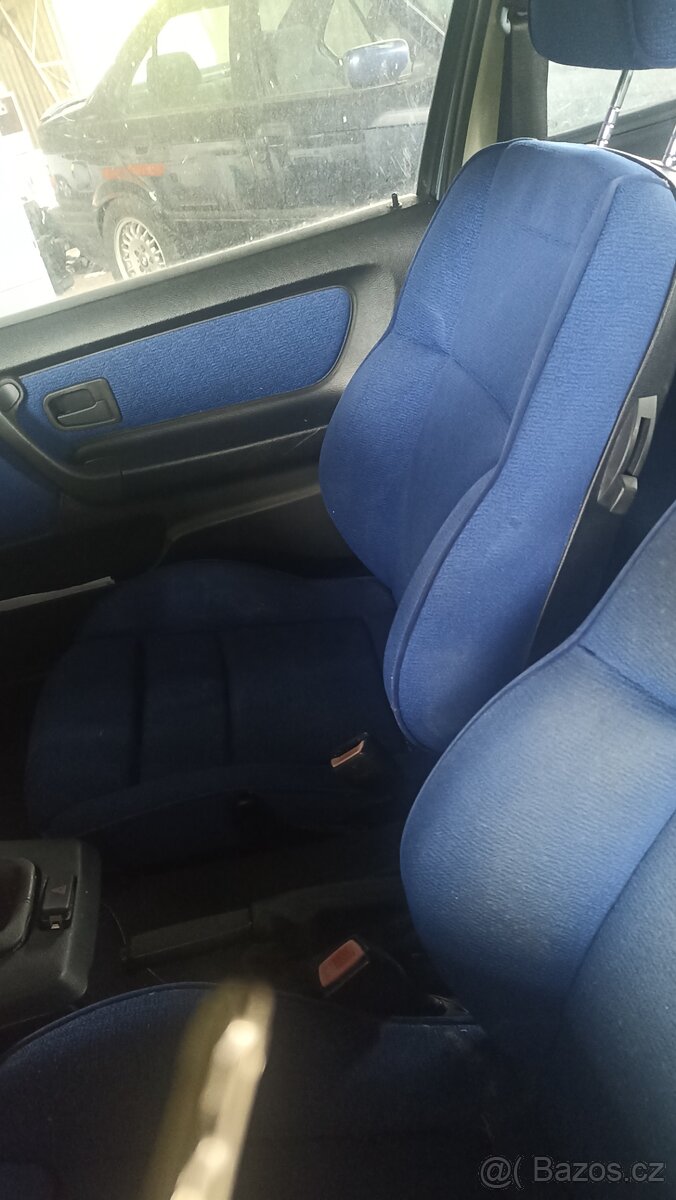 Bmw e36 compact ND interiér