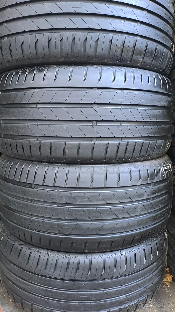 225/45R18 letní