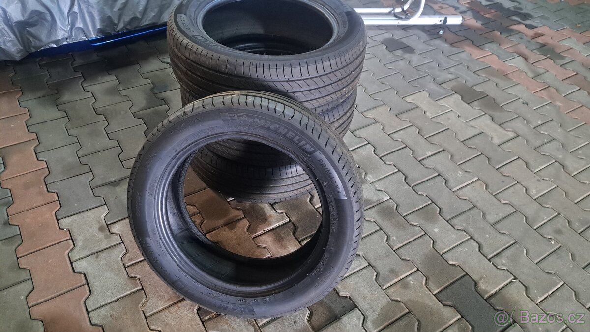 Prodám letní pneumatiky Michelin 205/55 R17