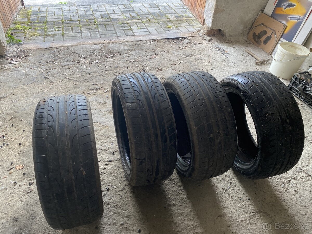 Dunlop 215/45/16 letní
