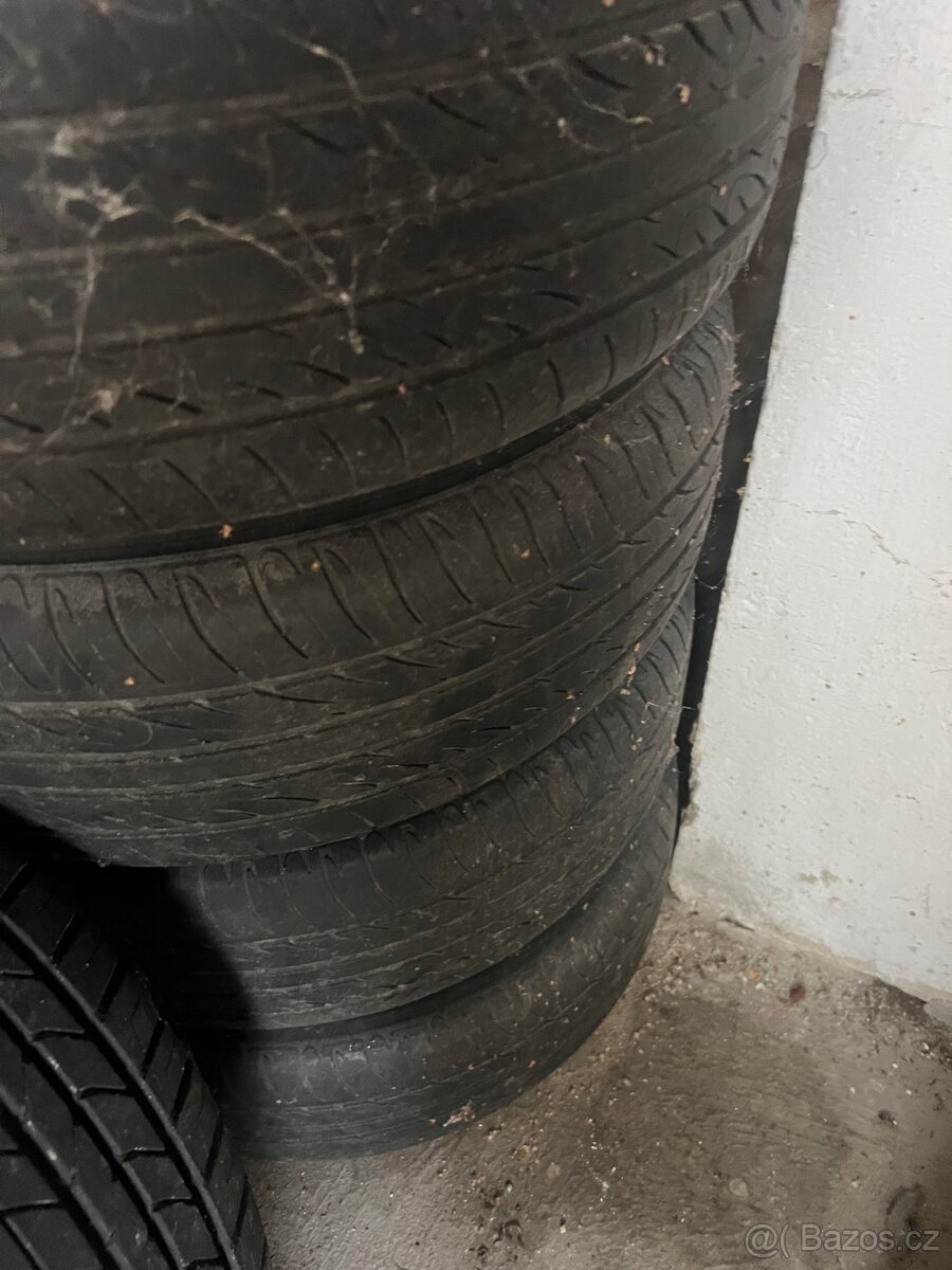 Prodám sadu plechových kol 4x108 R15 s letním pneu
