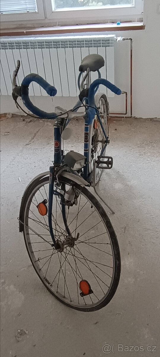 Favorit/90 šlapací kolo