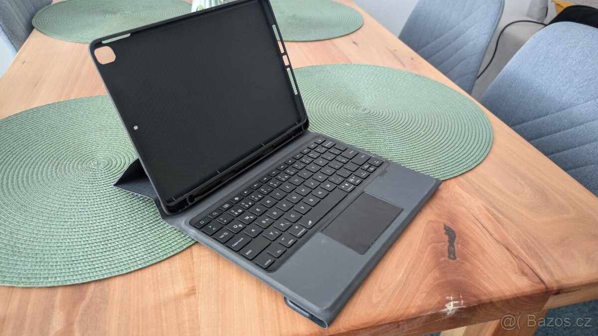 Obal (kryt) s klávesnicí Apple ipad 9th gen
