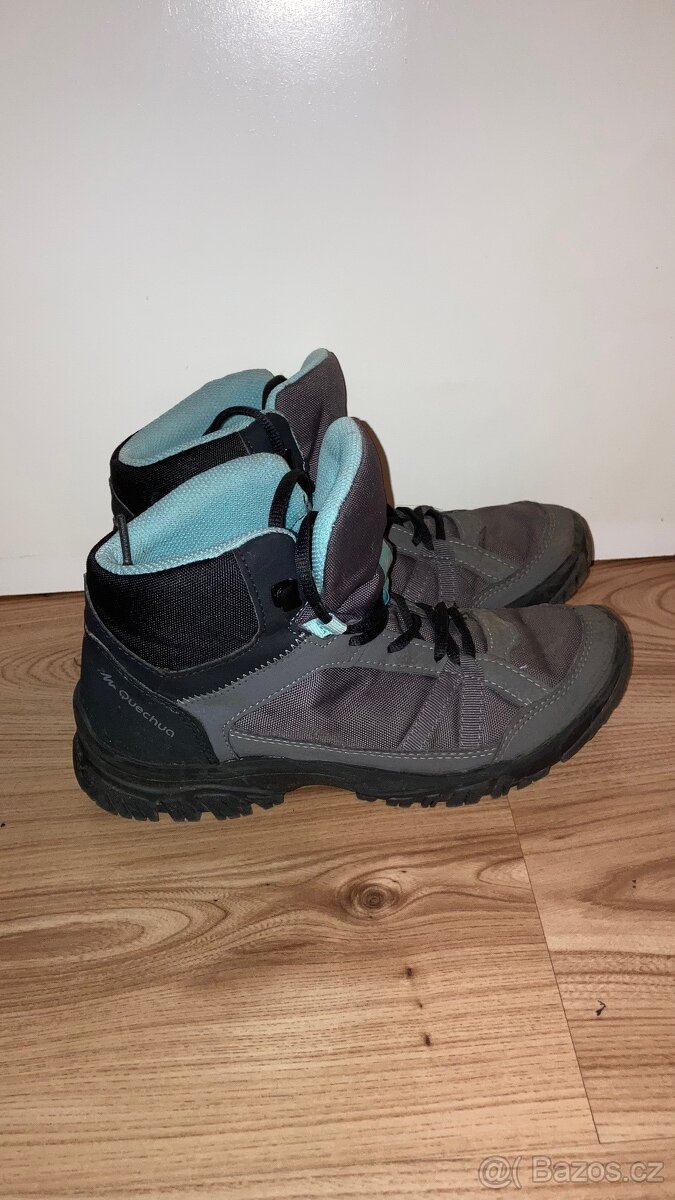 Dámské turistické kotníkové boty NH 100 Quechua