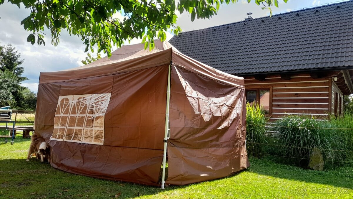 Párty stan 3x4.5m