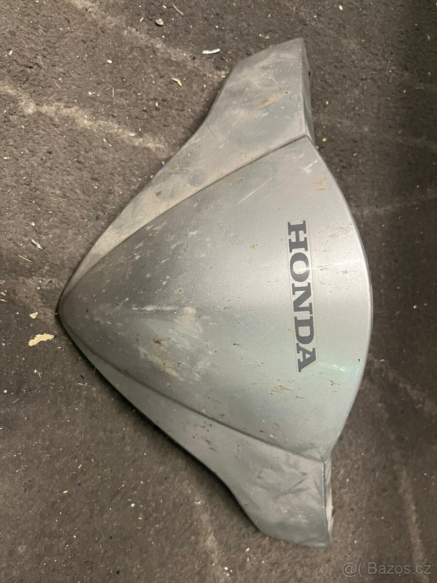 Krit budíku honda cb1000r