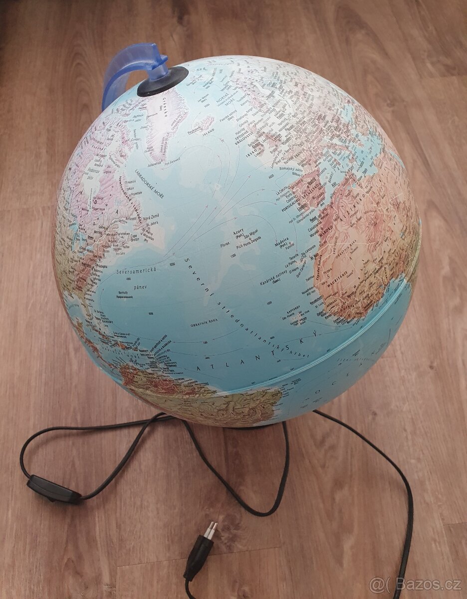 Svítící globus