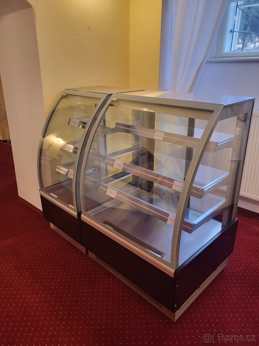 Chladící cukrářské vitríny Juka Vienna