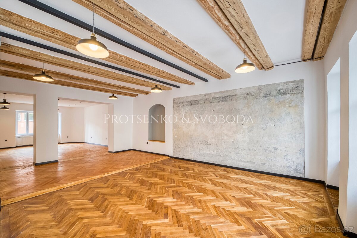 Pronájem kanceláře 127 m² Hasskova, Třebíč - Vnitřní Město