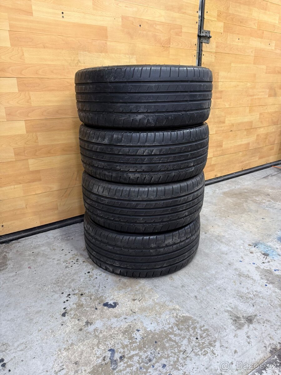 Letní pneu 225/45/17