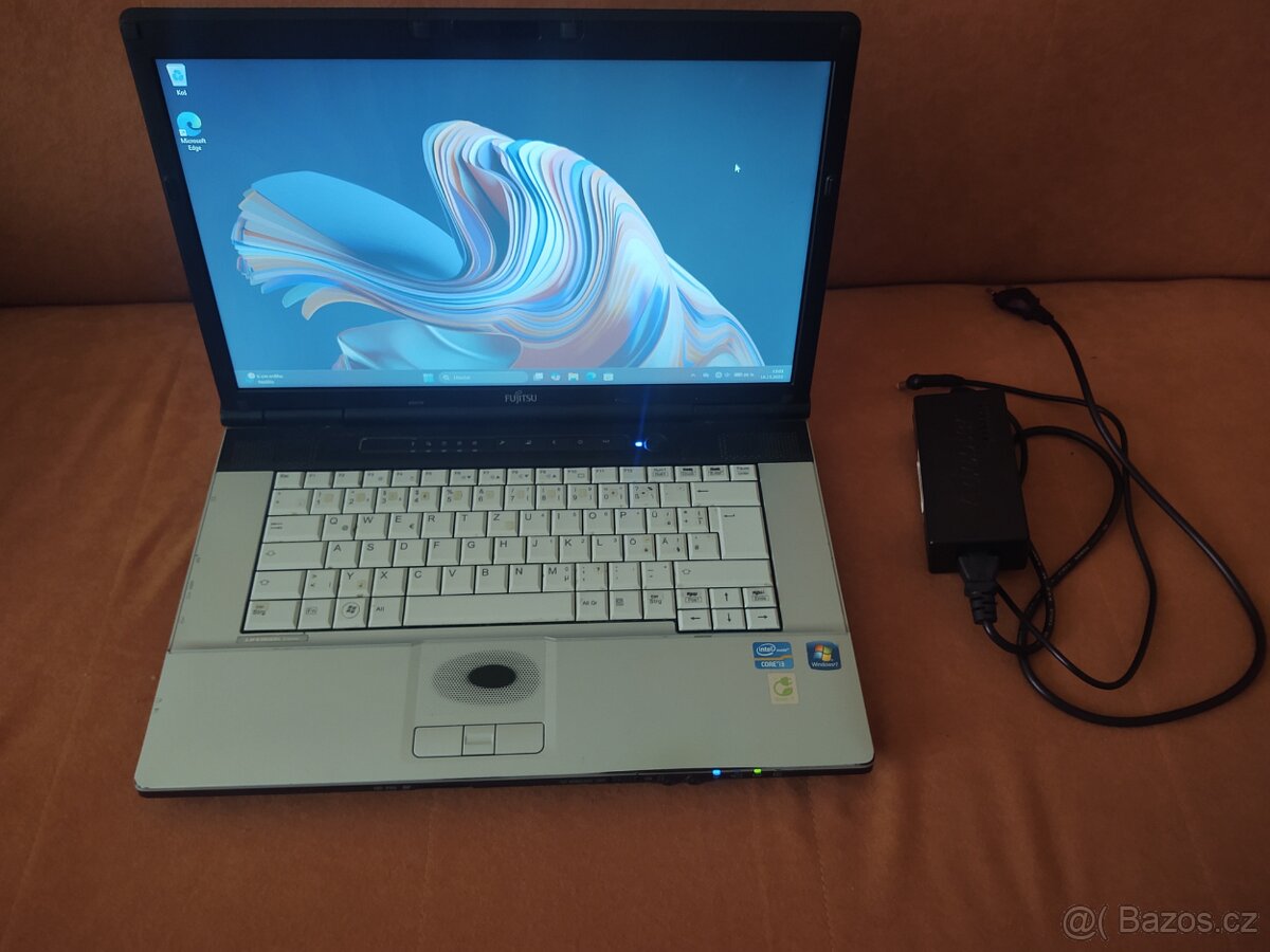 Fujitsu Lifebook E751