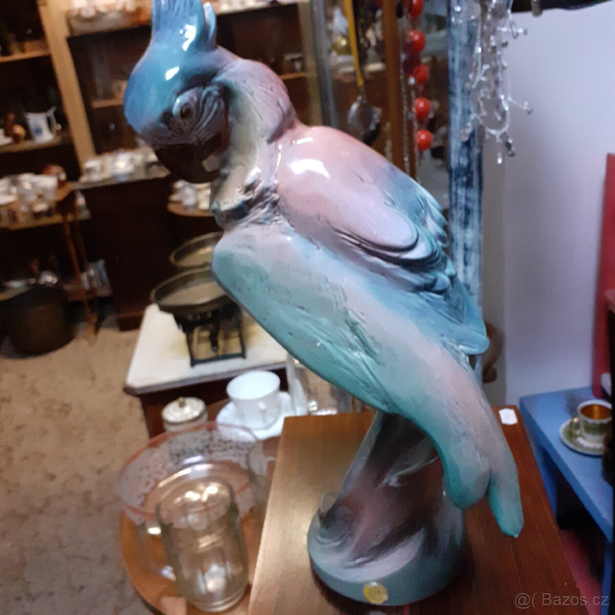 Starožitná keramická glazurovaná soška Jihokera