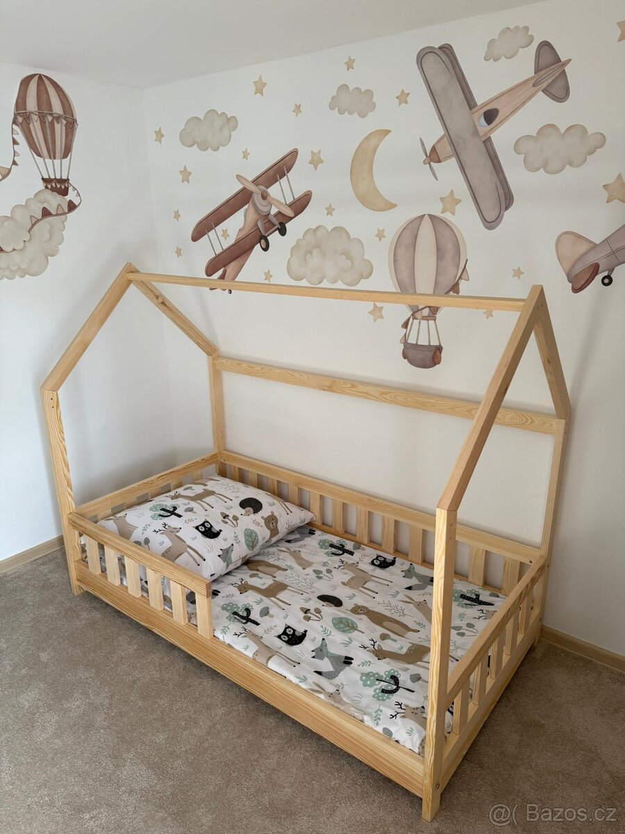 Prodám nové masiv postele s domečkem 90x200 s roštem