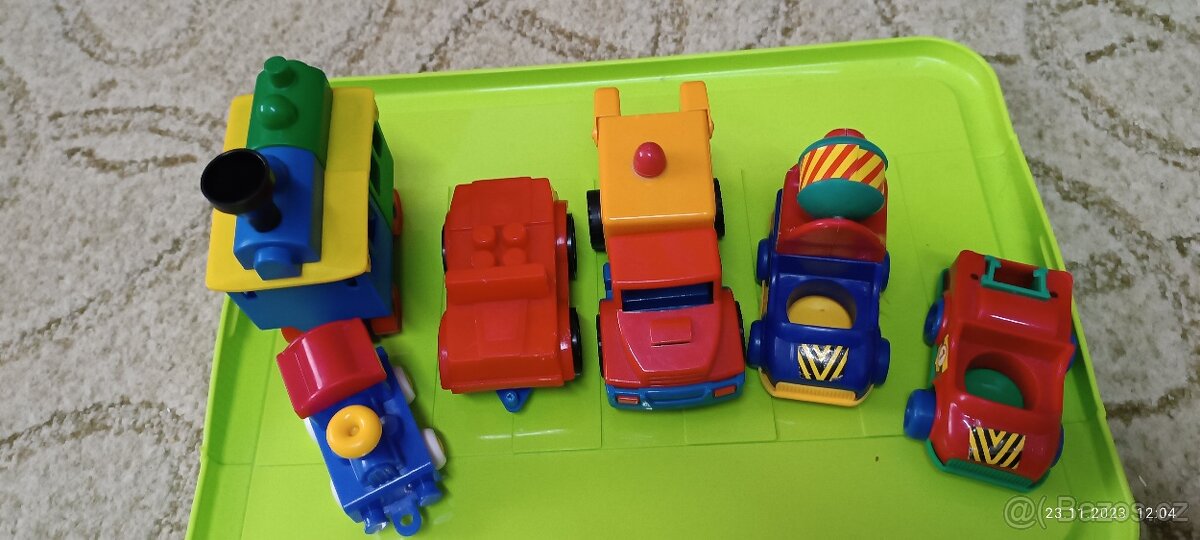 Mix dopravních prostředků ke stavebnicím