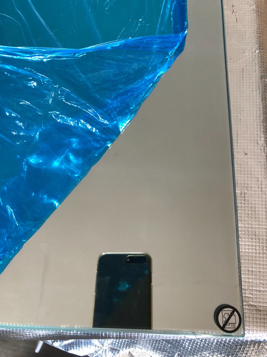 Topné infračervené zrcadlo 450W s LED