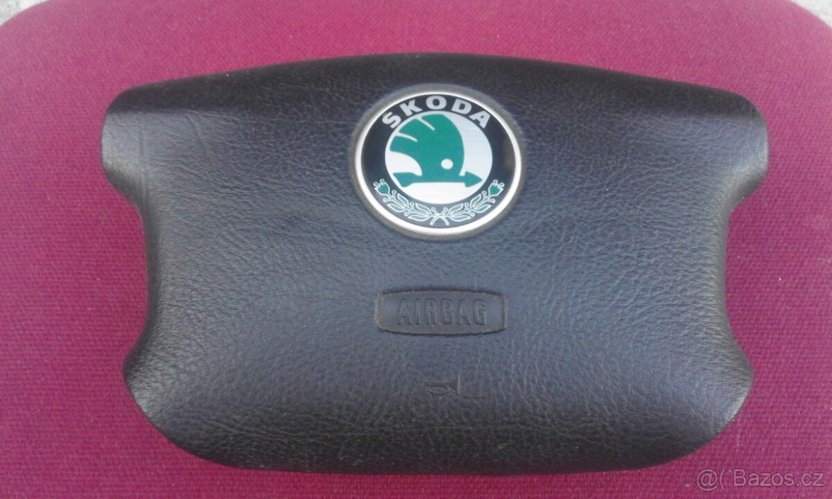Škoda Octavia I :Airbag řidiče