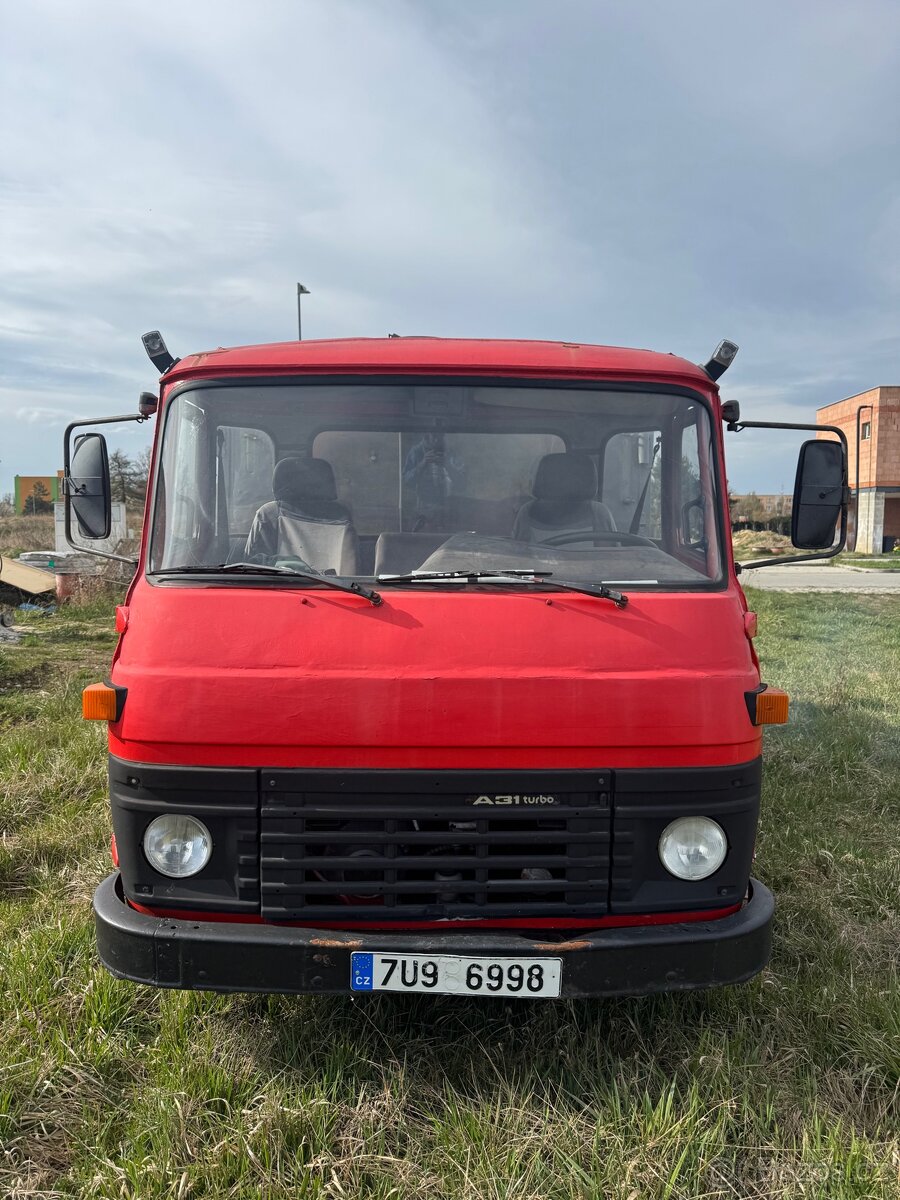 AVIA 31 TURBO