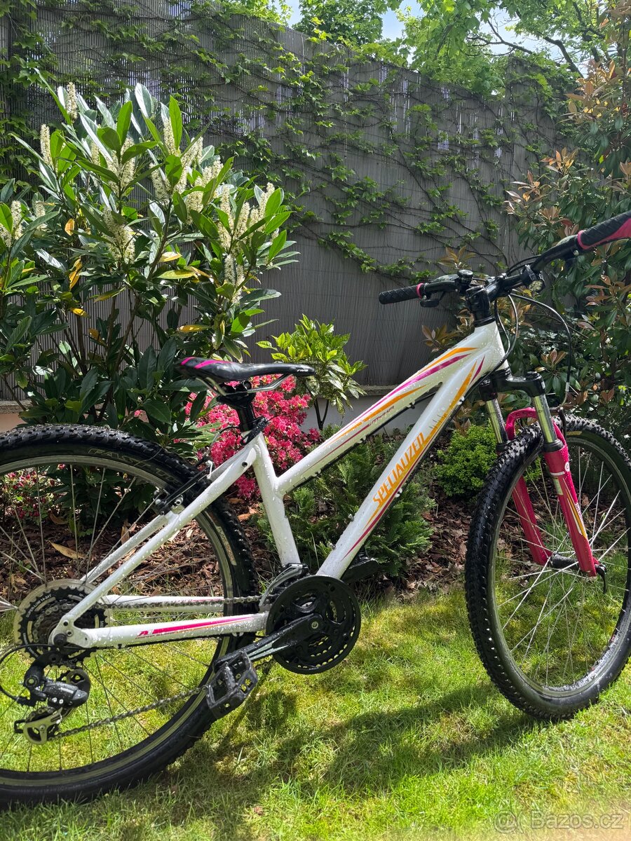Specialized MYKA dětské horské kolo 26